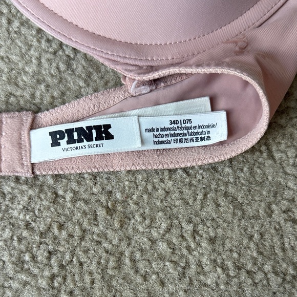 Pink Victorias Secret Bra - Picture 2 of 5